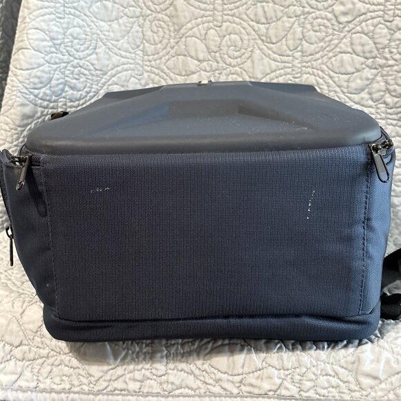 MOSISO Camera Backpack DSLR/SLR Mirrorless Photography Hardshell Case 15-16 BLUE - Picture 13 of 14